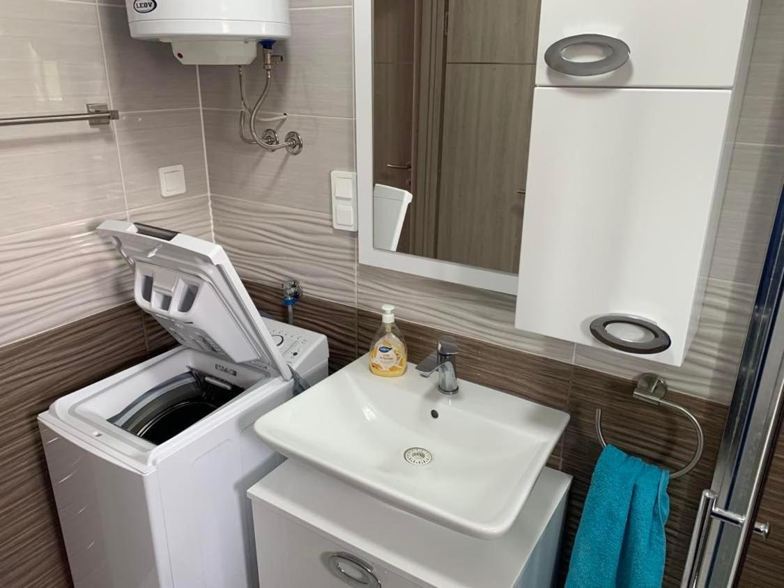 D&W Mandre 34 Apartamento Exterior foto
